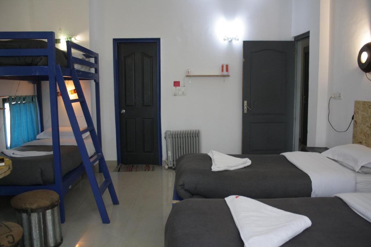 Bed & Chai Guesthouse Нью-Дели Экстерьер фото