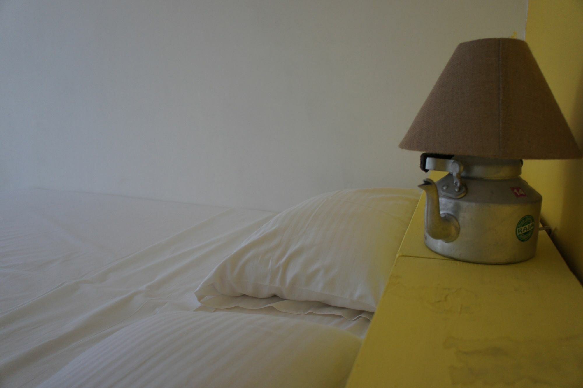 Bed & Chai Guesthouse Нью-Дели Экстерьер фото